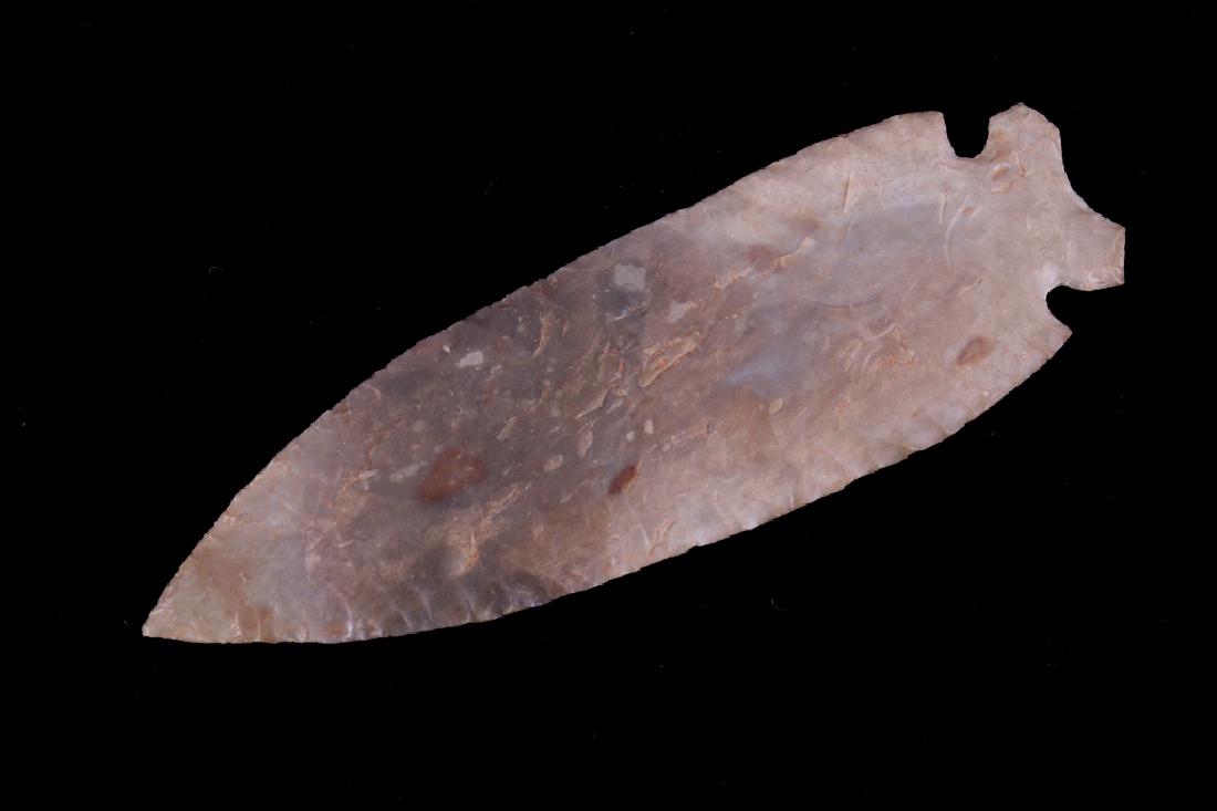 Archaic Kentucky Dovetail Spear Point 9000-6000 BC: This is an excellent authentic ancient pre-historic notched Dovetail / St. Charles long spear point. The point shows a mellow Jafar Jasper material and is in excellent well-preserved museum quality co