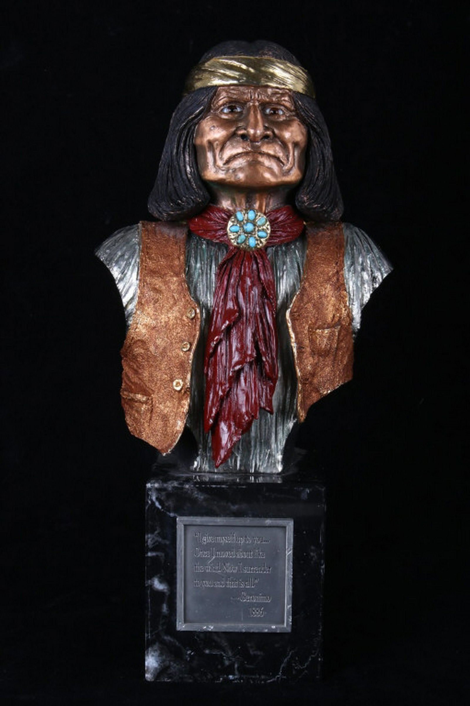 "Geronimo" Chilmark Sculpture by S. Lockbower: For your bidding pleasure is this "Geronimo" Chilmark Sculpture S. Lockbower. Geronimo means "the one who yawns," he lived from June 1829- February 1909 and was a prominent leader and medicine man apa
