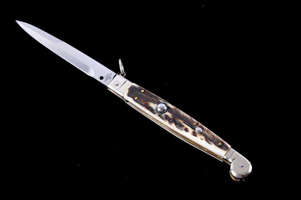 AGA Campolin Sicilian Stag Ring Pull Switchblade: This is an authentic original A.G.A. Campolin Maniago, Italy Sicilian ring pull switchblade knife with premium stag horn grips. These authentic original A.G.A. Campolin knives are exceedingly rare and