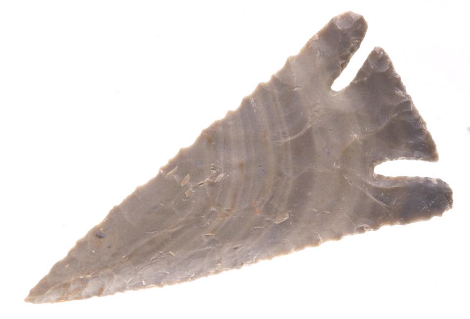 RARE Dovetail St. Charles Spear Point 9000-6000 BC: This is an extraordinary authentic pre-historic notched Dovetail / St. Charles long spear point with a nice high grade. The ancient point is expertly constructed from a fine Flint material and is in v