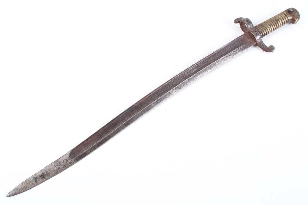 Model 1842 French Yataghan Sword Bayonet: Included in this lot we have a unmarked model 1842 French Yataghan sword bayonet. The bayonet features a heavy steel blade, iron guard and barrel ring, and brass grip. The blade shows a curved yatagha