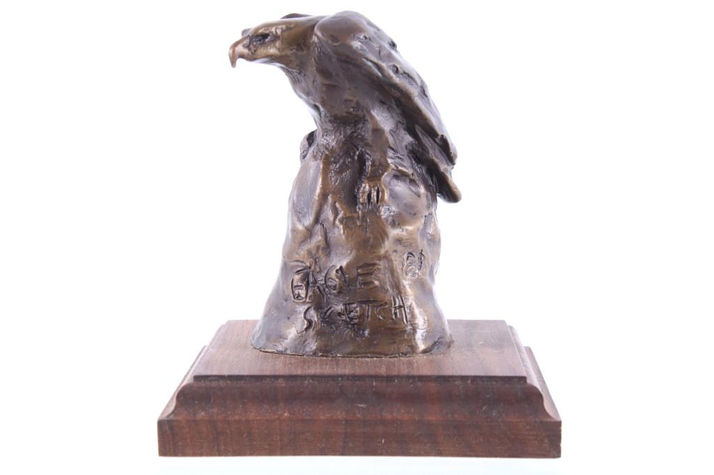 1988 Bob Scriver Eagle Sketch Bronze Sculpture: For your consideration is this 1988 Bob Scriver Eagle Sketch bronze sculpture. The sculpture shows a majestic eagle perched on a rock. Robert Macfie Scriver (1914-1999) was born in Browning, Montana (