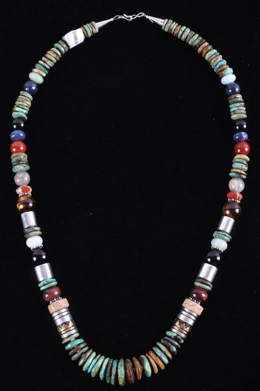 Navajo TR Singer Royston Turquoise Silver Necklace: Included in this lot is a Navajo Native American Tommy and Rose Royston Turquoise necklace. Tommy Singer was a Navajo silversmith who specialized in chip-inlay jewelry. He died on May 31, 2014. After 