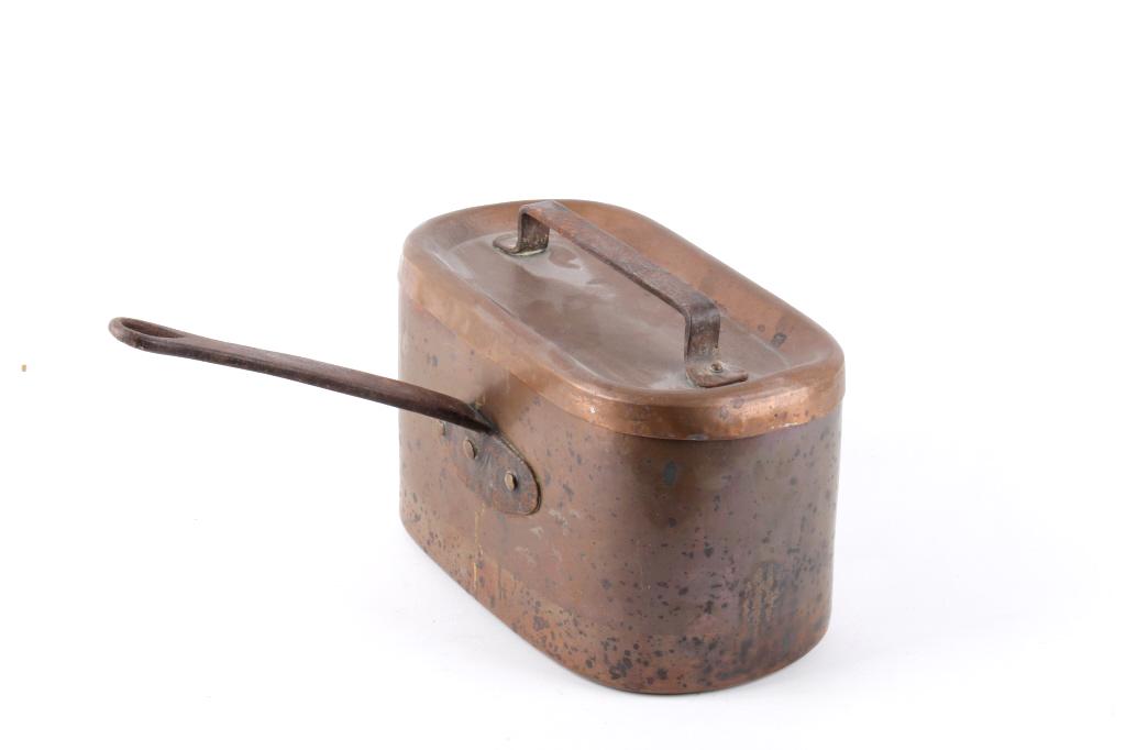 19th Century Dovetail Copper Stove Top Dutch Oven: For your consideration is this 19th century Dovetail copper stove top Dutch Oven. The oven shows wonderful craftsmanship and quality construction with wrought iron handles shown on the lid and the ket