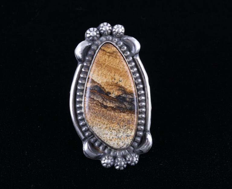 Navajo B.Lee Mountain Picture Jasper Sterling Ring: For your consideration is a large, signed Navajo Native American, Betta Lee sterling silver and Picture Jasper ring. This ring showcases a lovely, multicolor Picture Jasper cabochon with a rope-like s