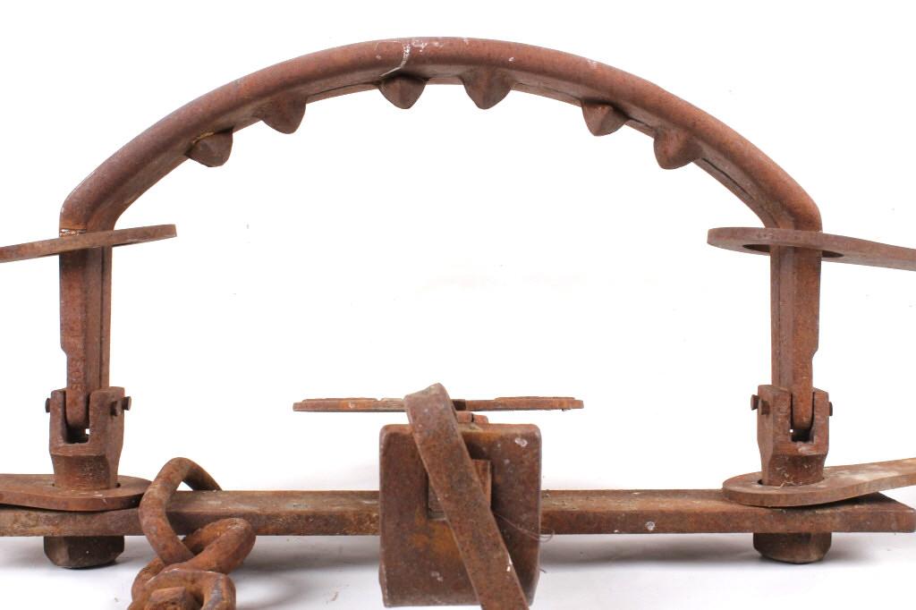 American Fur & Trade HBC No. 6 Grizzly Bear Trap: For your consideration is this American Fur & Trade HBC No. 6 Grizzly Bear Trap. This is a large grizzly bear trap. The pan is marked "American Fur and Trade Company HBC No. 6". The trap features a do