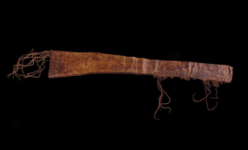 Southern Plains Henry Lever Action Scabbard 1800's: This is an excellent hide/ leather rifle scabbard from the Southern Plains Native American Indians, attributed to be used with the Henry Lever Action Rifle. The scabbard shows a leather hide with oil 