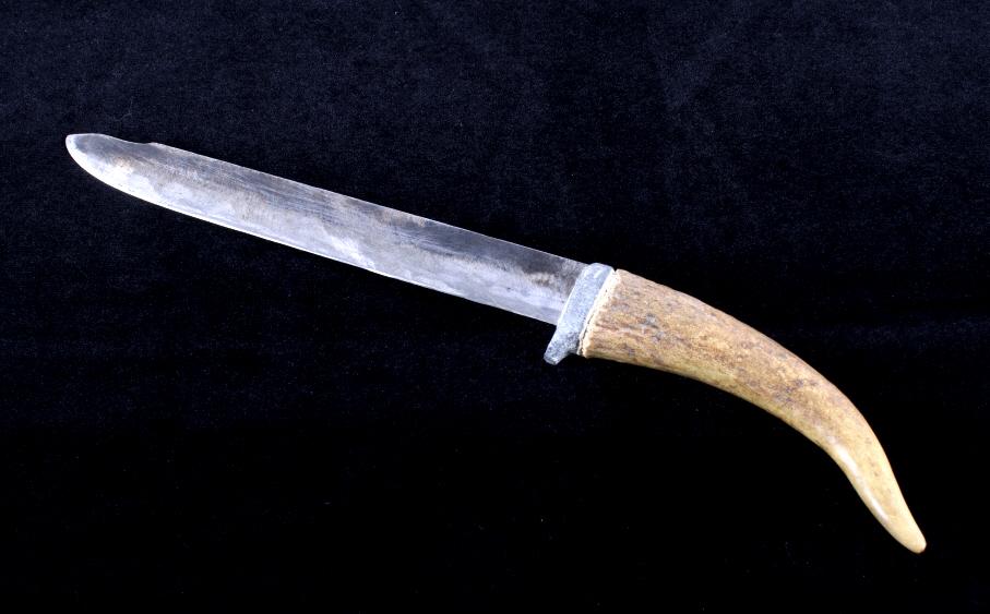 Frontier Montana Antler Trade Skinning Knife: Included in this lot is a North American Indian, old Montana deer antler skinning knife. This knife is very unique as it was found many years ago in the ghost town of Coloma, Montana. The handle of th