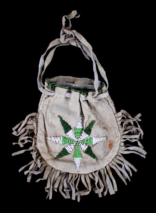 Cheyenne Morning Star Beaded Drawstring Bag (1 of 6)