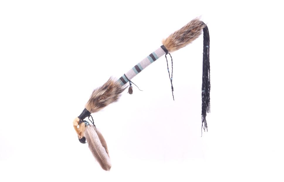 Chippewa Beaded Bird Skull Dancing Wand (1 of 18)