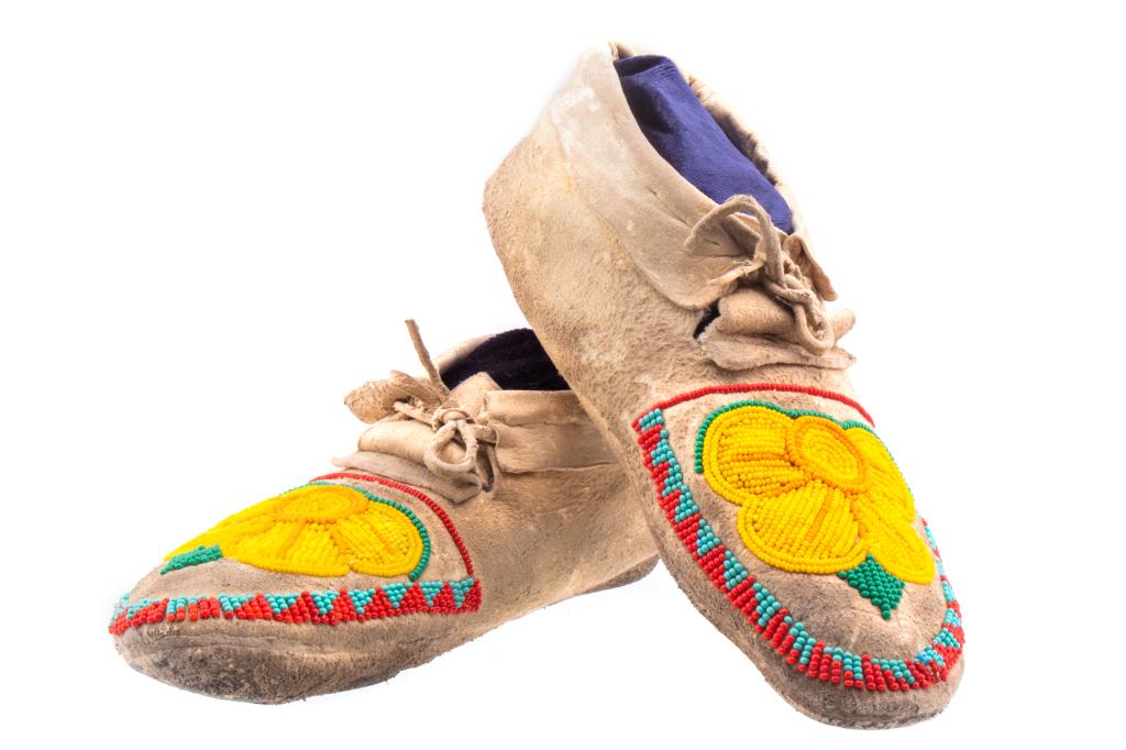 Crow Floral Beaded Moccasins c. 1900- (1 of 13)
