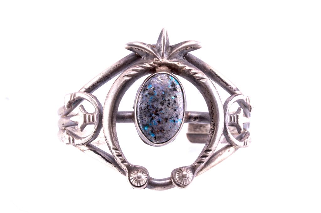 Navajo Betta Lee Sterling Silver Sandcast Bracelet (1 of 8)