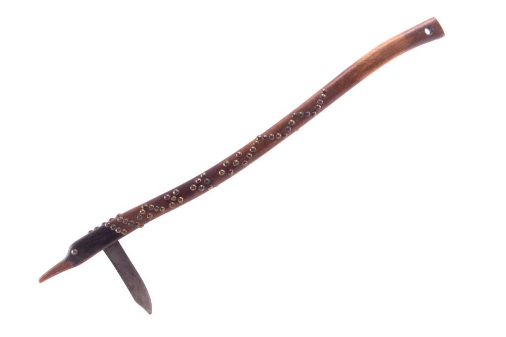 Eastern Santee Sioux Bird Effigy War Club 19th C. (1 of 13)