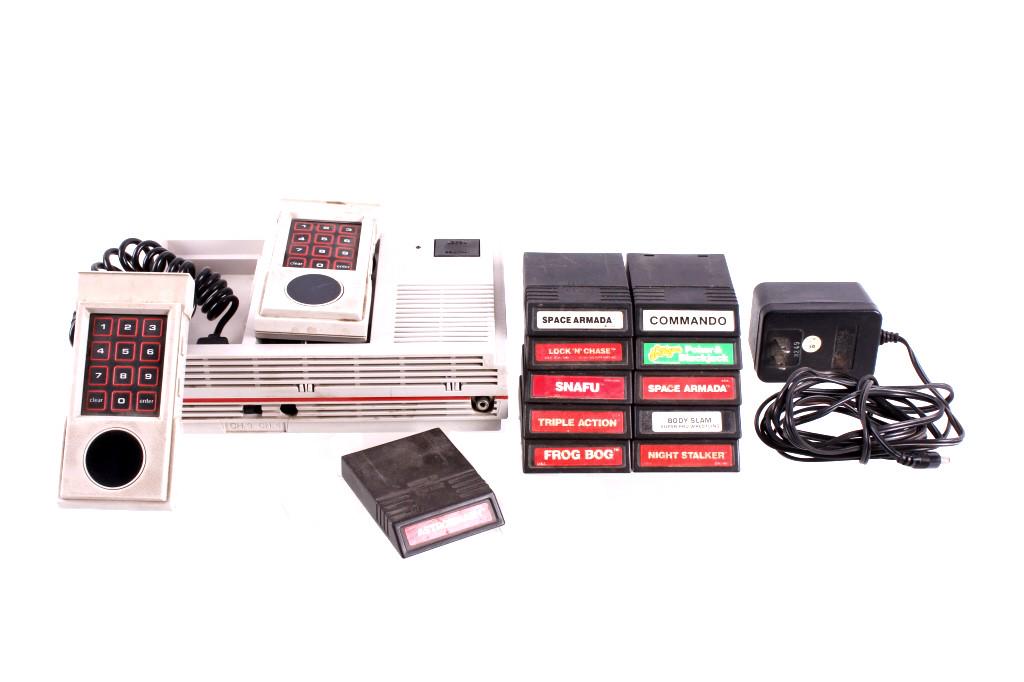 Mattel Intellivision II Video Game System & Games (1 of 12)
