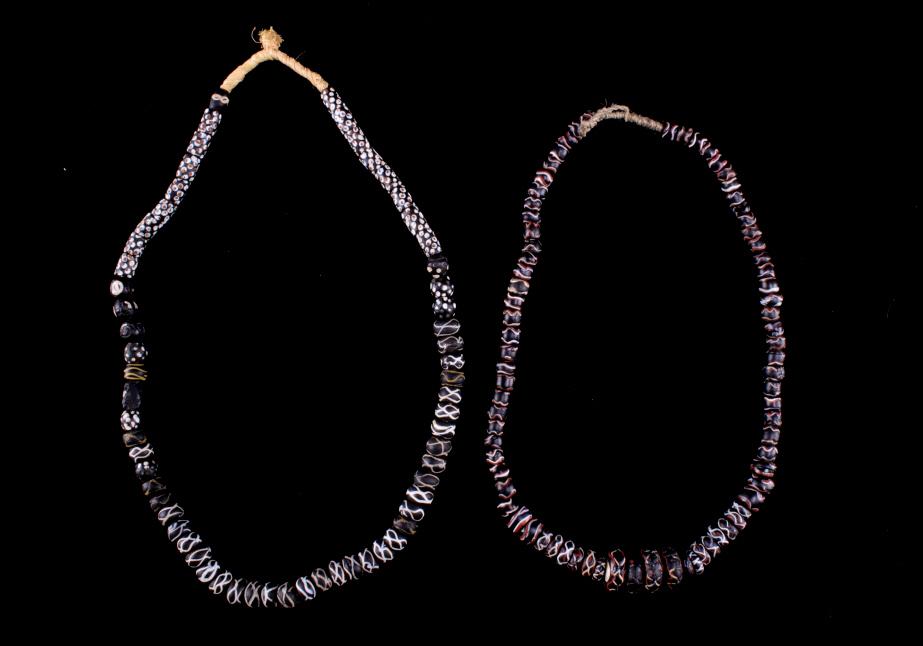 Rare Rattlesnake & Skunk Venetian Bead Necklaces (1 of 19)