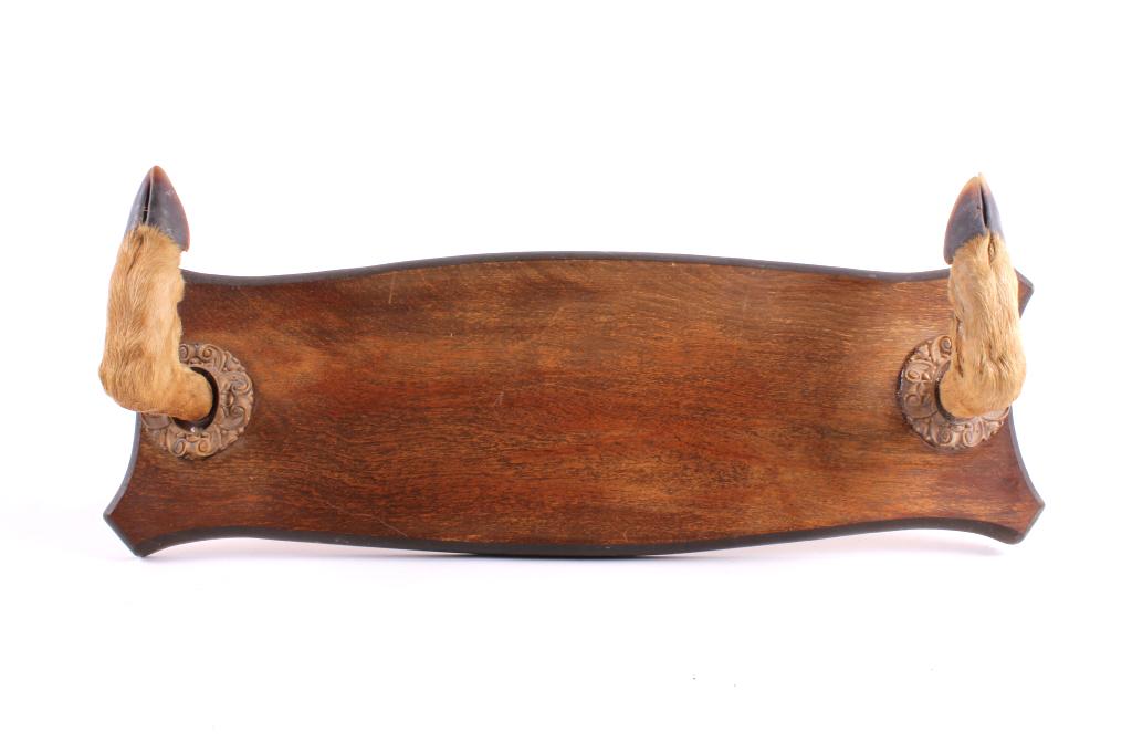 Montana Whitetail Deer Hoof Wall Mount Gun Rack: For your consideration is this Montana whitetail deer hoof wall mounted gun rack. This gun rack is shown on stained pine wood shield with two whitetail deer du claws with floral decoration soapstone r