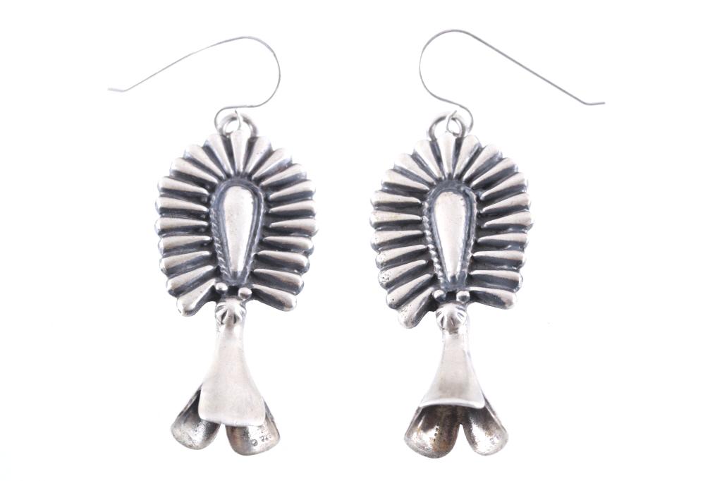 Navajo L. James Sterling Silver Blossom Earrings (1 of 11)