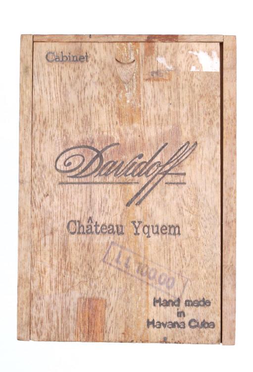 1942 Cuban Cigar Box With Artifacts From The World (1 of 20)