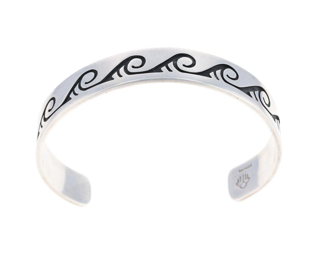 Navajo Sterling Silver Wave Shadowbox Bracelet (1 of 8)