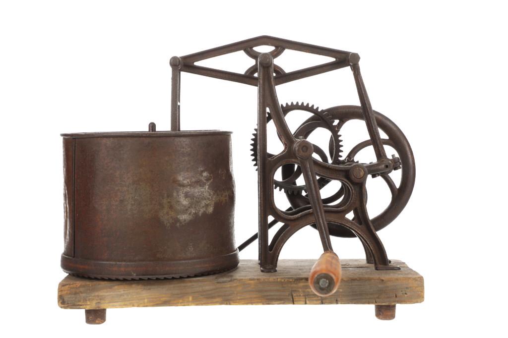 1865 Cast Iron Hand Crank Food Chopper (1 of 14)