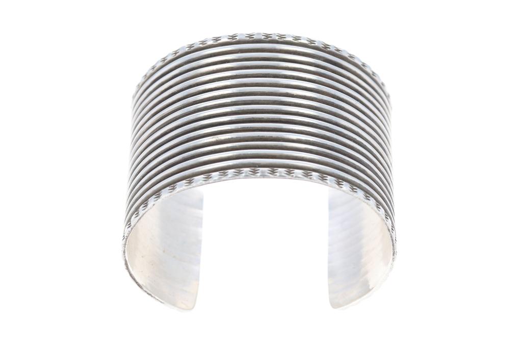 Navajo Randy Begay Jr Large Sterling Cuff Bracelet (1 of 8)