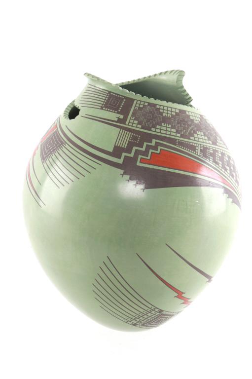 Mata Ortiz Polychrome Pottery Vessel by N. Quezada (1 of 8)