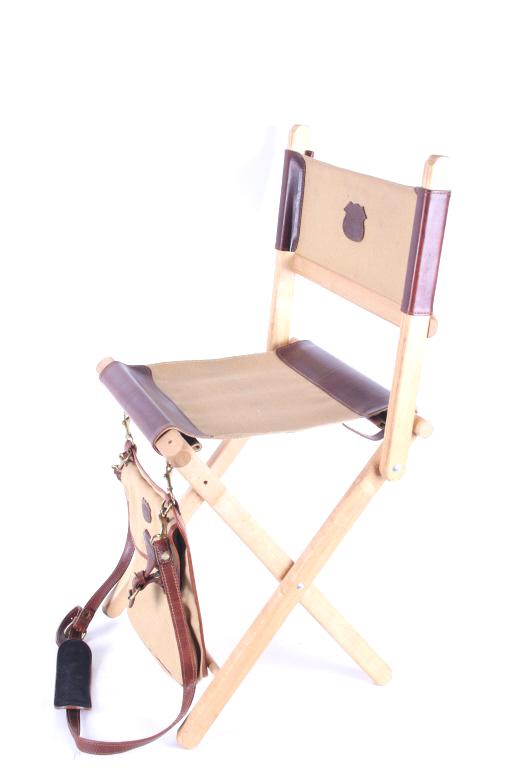 Edward H. Bohlin Folding Safari/Directors Chair: Featured in this lot is a gorgeous folding safari/directors chair by the renowned Edward H. Bohlin, based out of Hollywood, California. Edward Bohlin and his carefully selected team of leather, and si