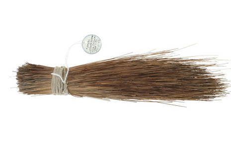 C. 1890-1900 Apache Whisk from Geronimo Camp Site: This lot features an original traditional Apache Whisk Broom or Hair Brush noted by its collector museum tag as being from Geronimo camp site and the Sundog Bruce VanLandingham collection. The piece