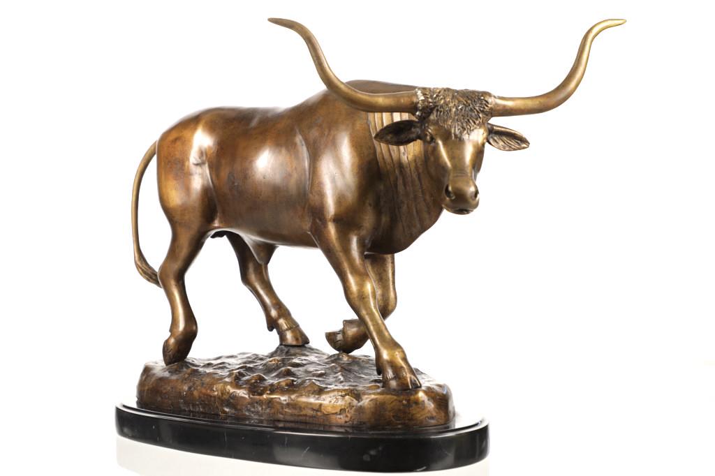 Texas Longhorn Bull Bronze Sculpture On Stone (1 of 14)