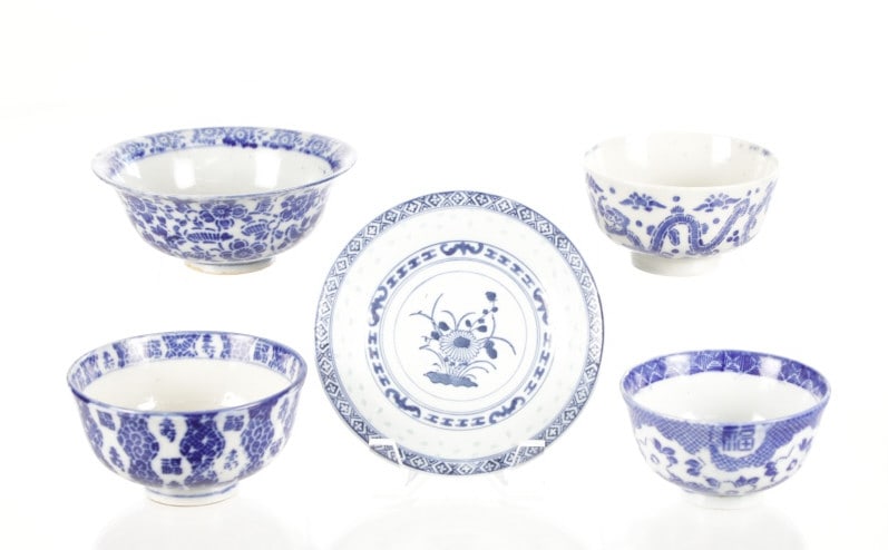 Meiji Period Japanese Stencil Porcelain Bowls (1 of 20)