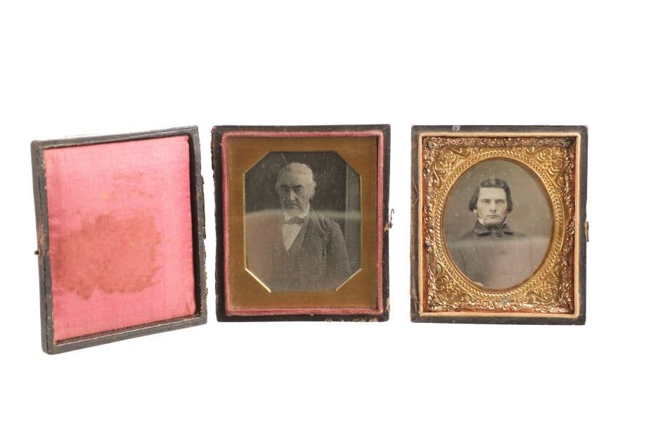 Original Daguerreotype Portrait Photos 1850-80 (2) (1 of 8)