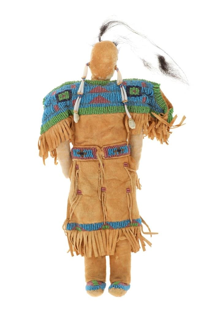 Sioux Beaded Indian Hide Doll w/ Butterfields Docs (1 of 12)