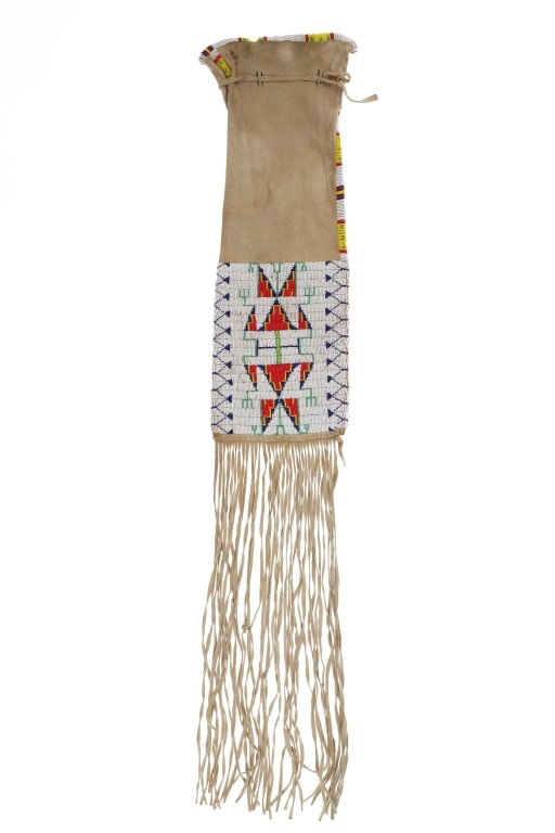 Southern Cheyenne Beaded Hide Large Pipe Bag (1 of 9)