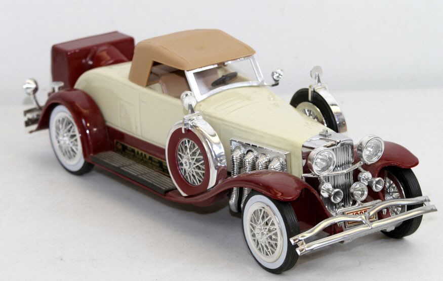206 1935 Duesenberg Jim Beam Decanter Jan 12, 2013 North American