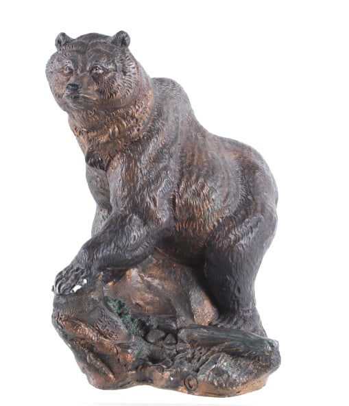 Julie Branch "Rivers Edge" Bronze Bear Sculpture: Featured in this lot is this bronze sculpture done by Julie Branch in Montana in the late 20th Century. Julie grew up in the Dakotas, Colorado, Hawaii, and Montana. She has lived in Minnesota, Montana