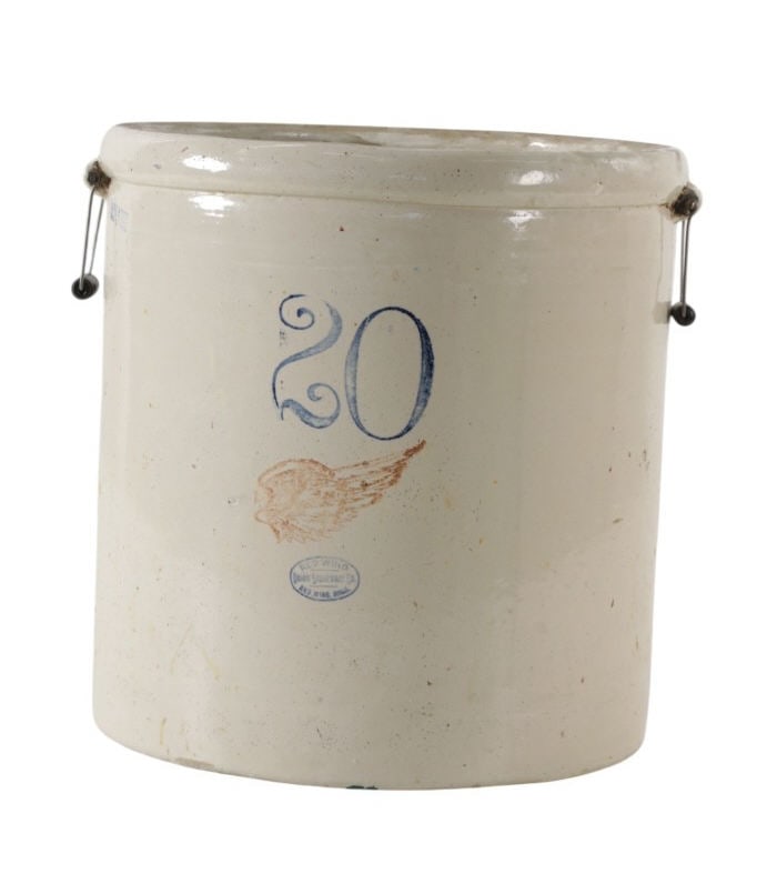 Antique 20 Gallon Red Wing Stoneware Crock 1915: For your consideration is an Original Antique 20 Gallon Red Wing Stoneware Crock, circa 1915. The front of the piece shows the large red colour wing logo and is marked "20" and "Red Wing / Union Stone