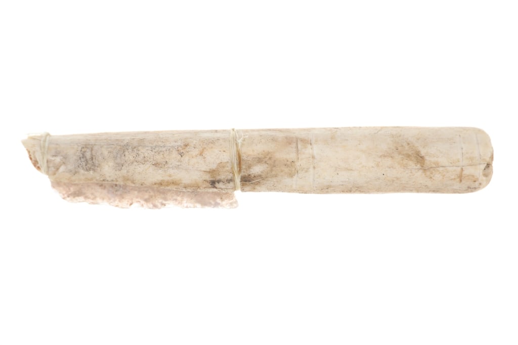 19th C. Hafted Northern Plains Bone Scraper: This is a hafted and knapped bone scraper from the Northern Plains with an early, antique 19th-century (1800's) age from the private ex-museum collection out of Eastern Montana. The piece is hafted us