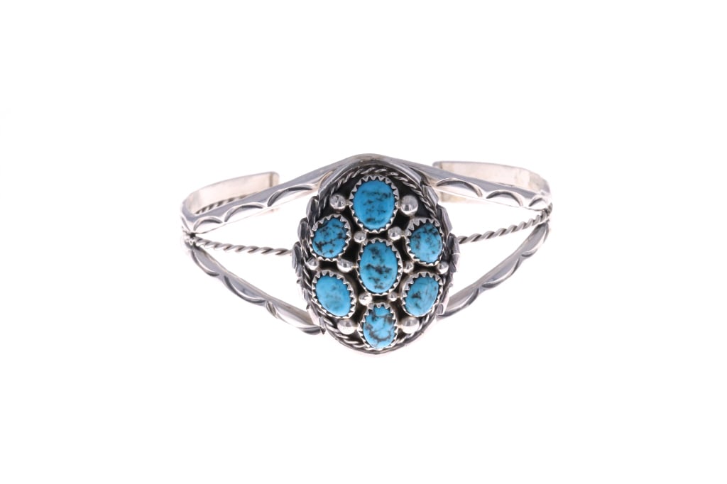 Navajo M. Chee Sterling & Turquoise Cuff Bracelet: For your consideration is this Navajo, sterling & Sleeping Beauty turquoise cuff bracelet made by Navajo silversmith Melvin Chee. The bracelet features a sterling construction and shows seven oval cut
