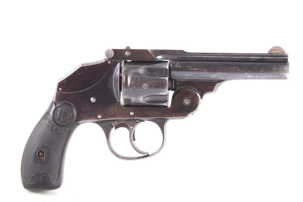 Iver Johnson .38 Cal Safety Hammerless Revolver (1 of 18)