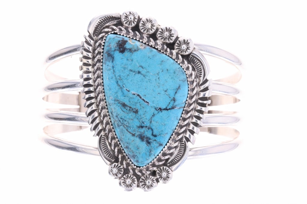 Navajo Alvin Joe Sterling & Turquoise Bracelet: For your consideration is this sterling & Easter Blue turquoise bracelet from Navajo artist Alvin Joe. The bracelet features a wonderfully and professionally crafted sterling silver quad-split design