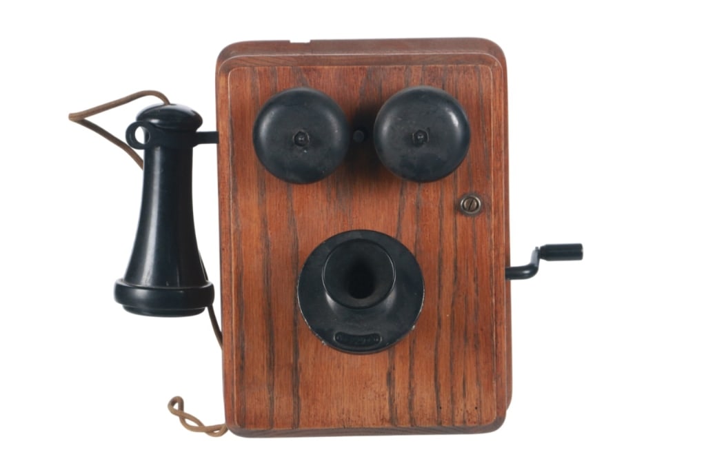 Western Electric 229 Oak Wall Mounted Telephone (1 of 10)