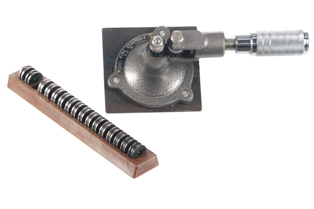 Japanese GFC No. 48 300-1 Ring Stretcher: Featured in this lot is this Japanese GFC No. 48 300-1 ring stretcher. The ring stretcher features a wonderfully and professionally crafted construction that shows a spinning handle with a perpendicul