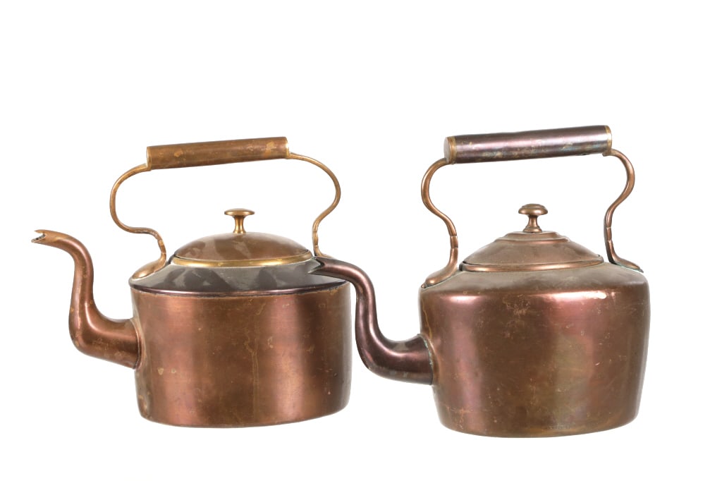19th-C. William Soutter & Sons Copper Kettles (2) (1 of 17)