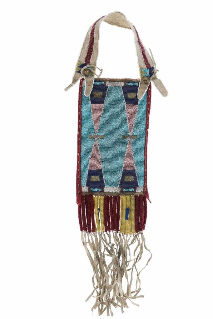 19th-C. Apsaalooke Crow Beaded Mirror Bag (1 of 8)