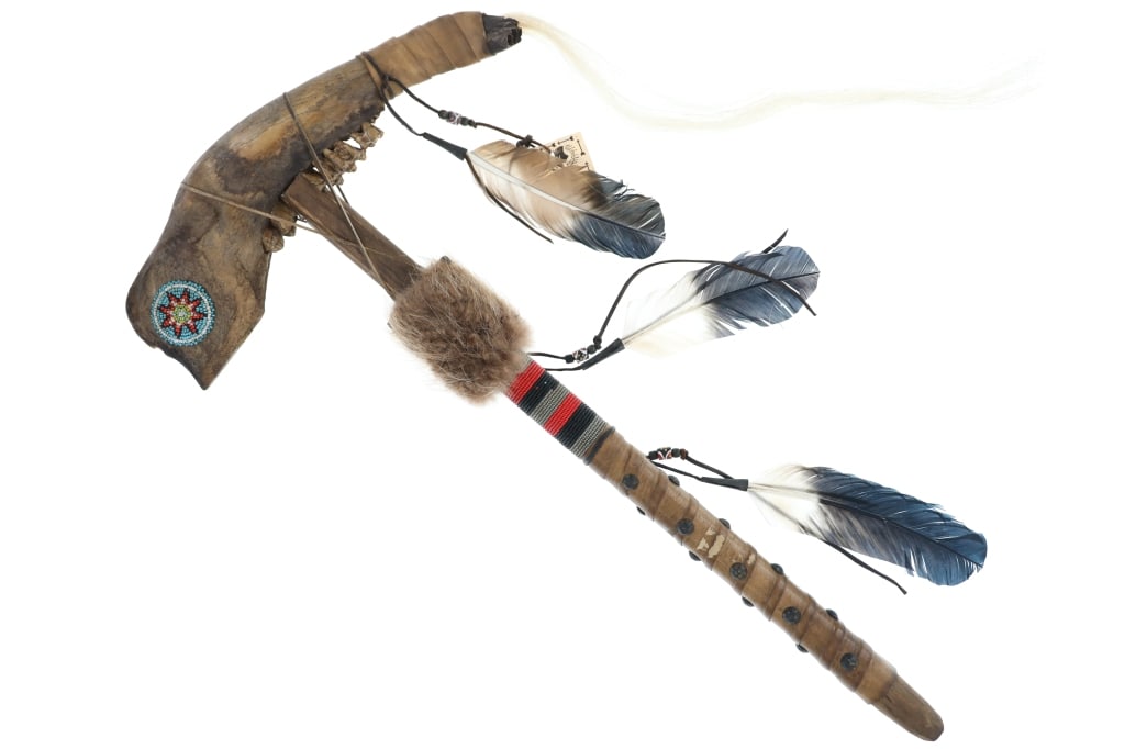 Chippewa / Cree Many Trails Buffalo Jaw War Club (1 of 8)