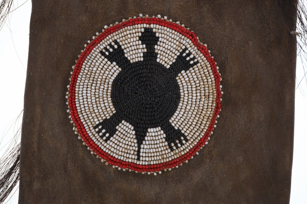 Western Chiricahua Apache Beaded Pipe Bag - 6