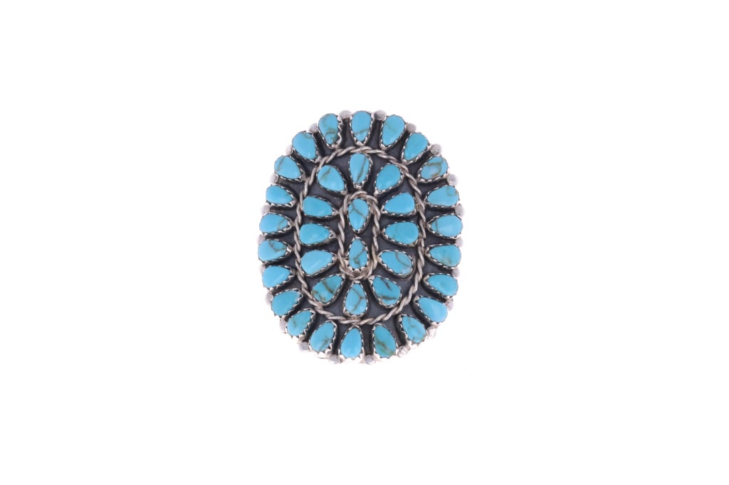 Navajo Mel Benally Sterling Silver Turquoise Ring: Featured in this lot is this sterling silver and turquoise ring from Navajo artist Mel Benally. The ring features a wonderfully and professionally crafted sterling silver construction that shows