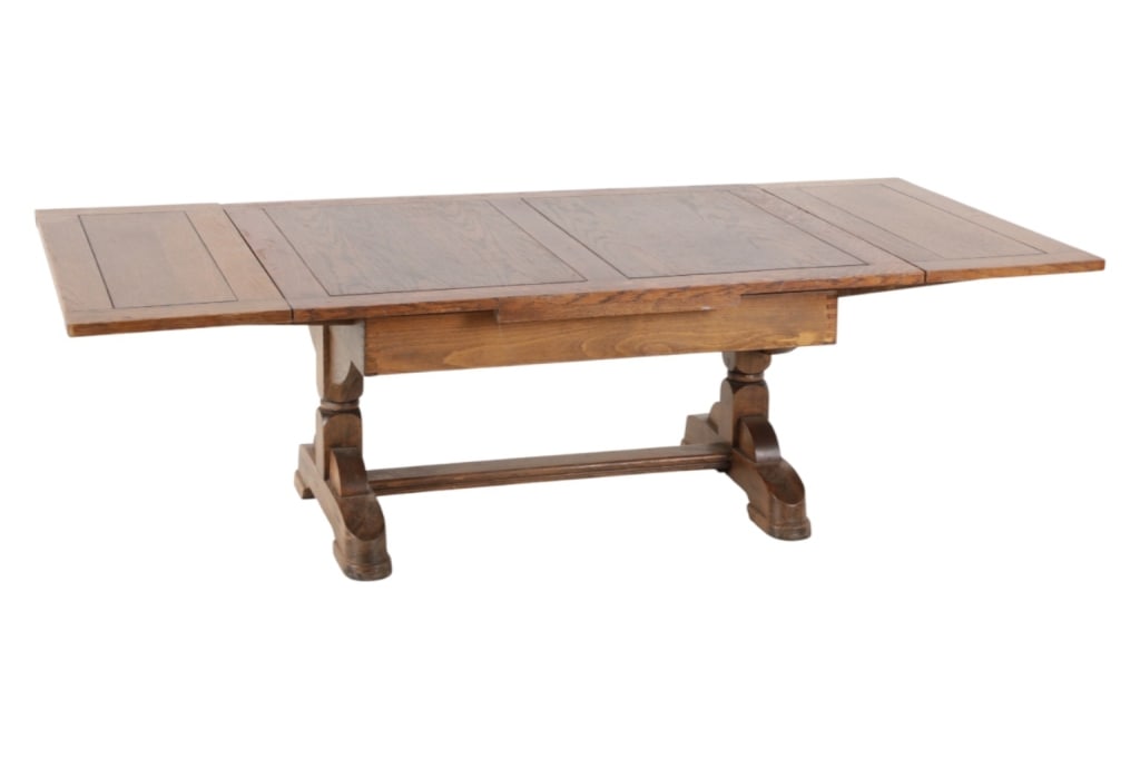 Ca. 1930's Oak Leaf Extending Coffee Table - 2