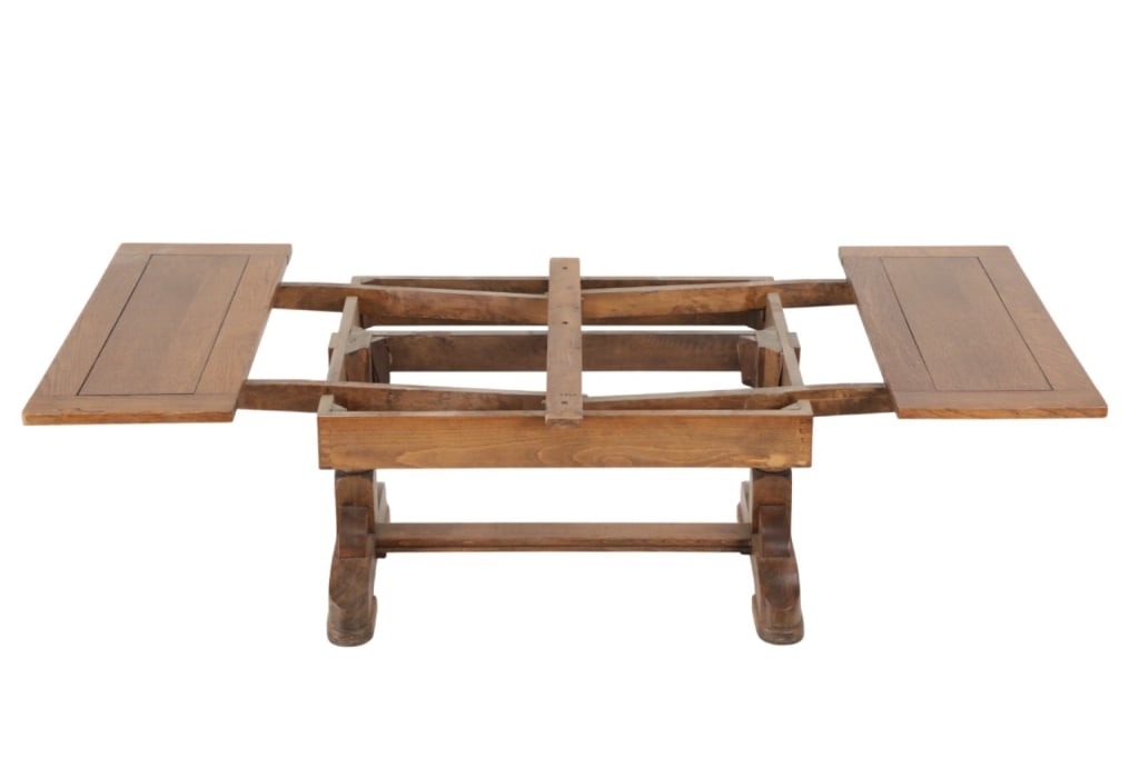 Ca. 1930's Oak Leaf Extending Coffee Table - 6