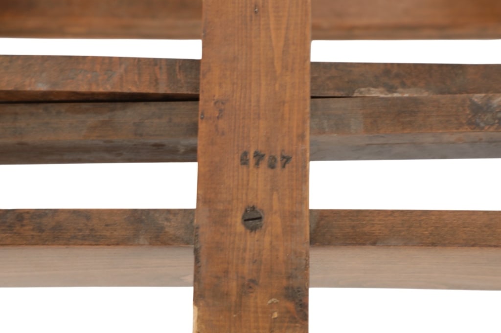 Ca. 1930's Oak Leaf Extending Coffee Table - 8